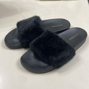 Steve Madden slippers